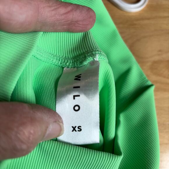 WILO Green Ribbed Leggings - Size XS - Perfect for Fall! - Picture 3 of 6